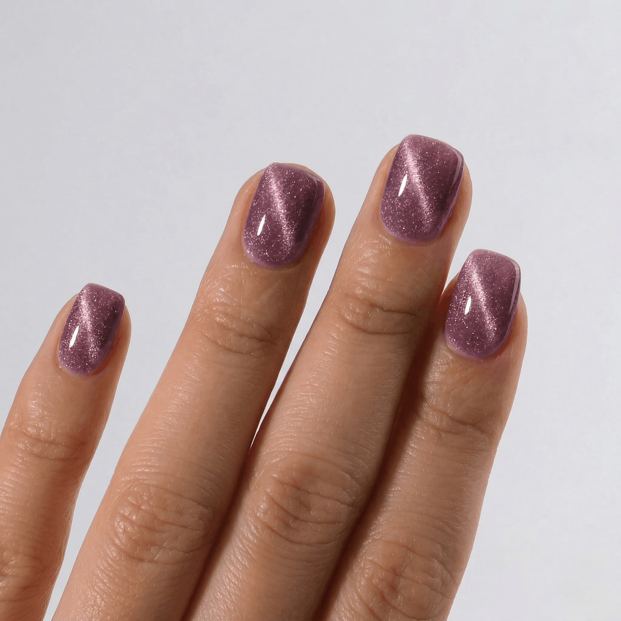 S&L Gel Nail Polish No. 084 Venus - Light Purple Cat-eye finish