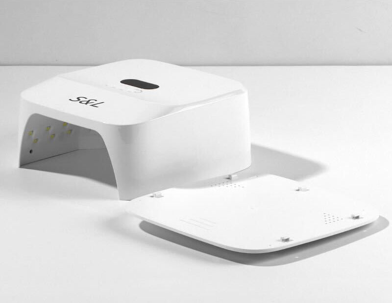 S&L 48W UV LED White Nail Lamp with a removable base for easy cleaning