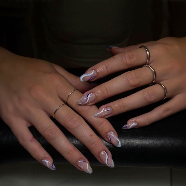 Difference between gel and acrylic nails | Nail salon 62704