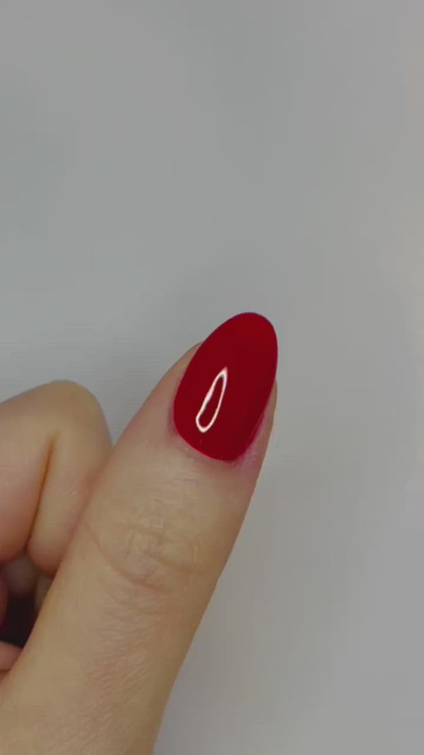 How to take gel nails off at home